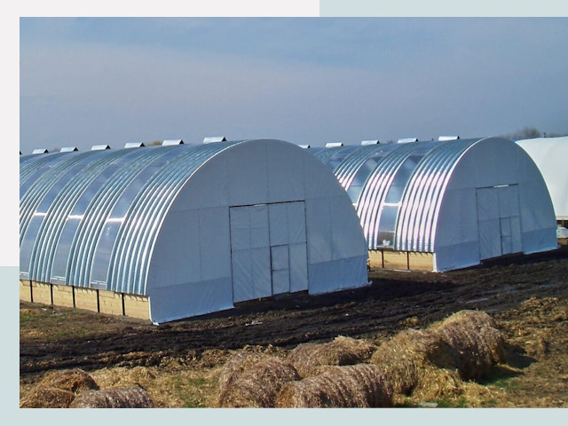 Сельскохозяйственные здания в Удомле