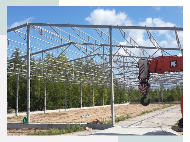 Строительство конюшен в Удомля от 623 руб. под ключ