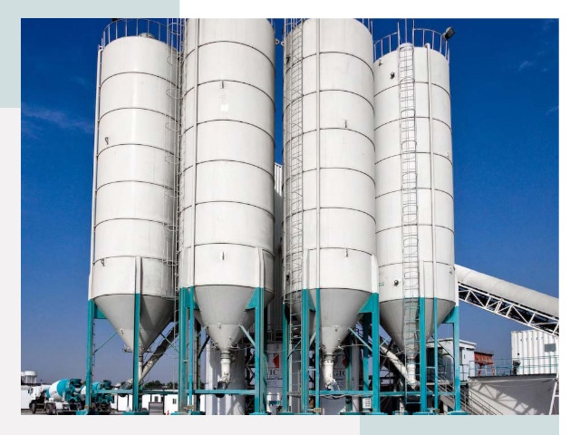 Строительство цементных силосов в Удомле