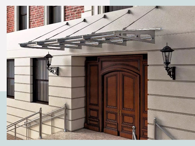 Металлические козырьки от 623 руб. в Удомле